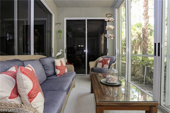 Building Photo - 1710 Tarpon Bay Dr S
