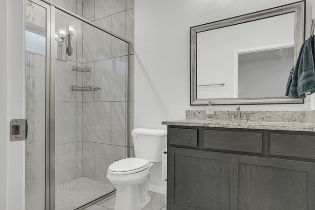 Building Photo - Upper Valley 2 Bedroom 2.5 Bath