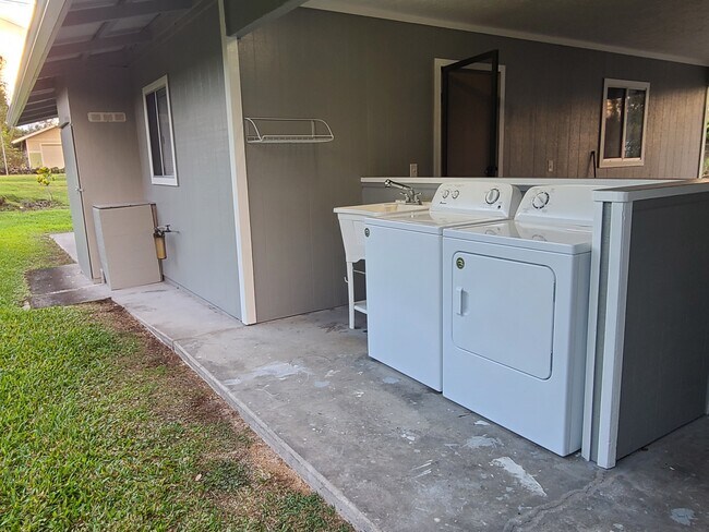 Building Photo - 16-2067 Silversword Dr