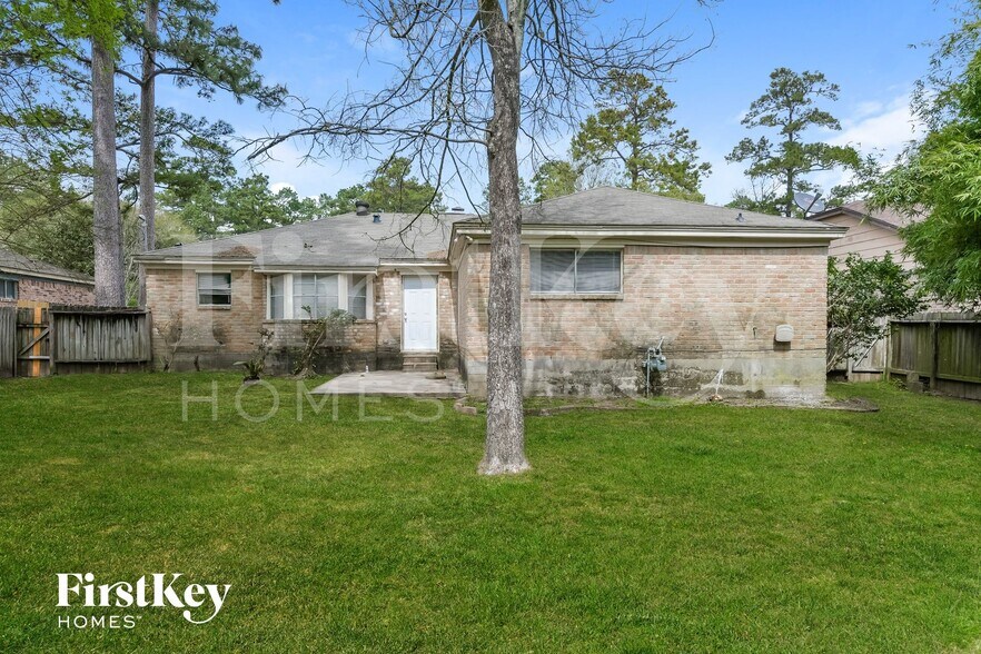 Building Photo - 2506 Rambling Brook Dr