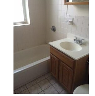 Building Photo - 157 Summer St