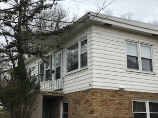 Building Photo - 411 Eugenia Ave