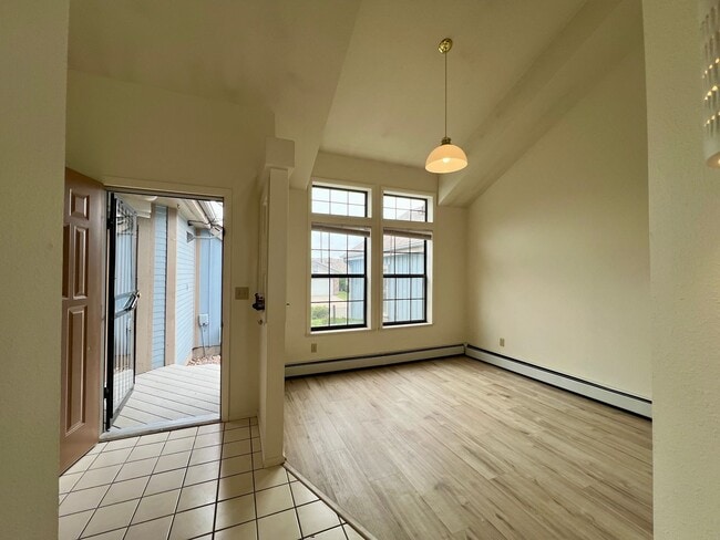 Building Photo - Town for Rent in Battlement Mesa