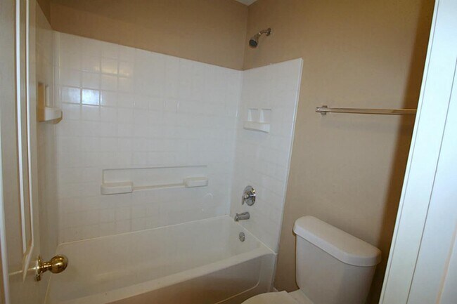 Building Photo - 21139 Kenswick Meadows Ct