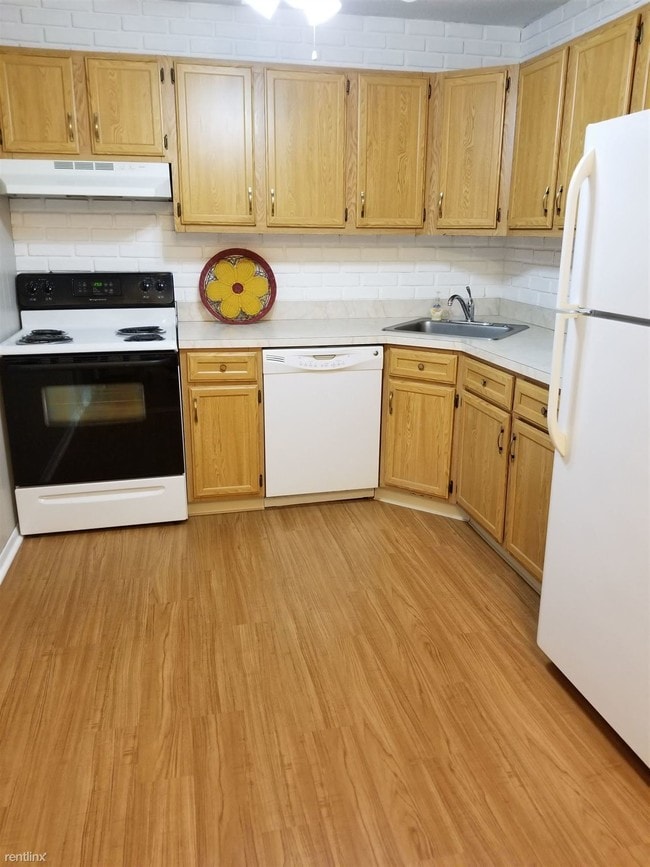 1 br, 1 bath - The Atrium Condominiums - 1 br, 1 bath  - The Atrium Condominiums