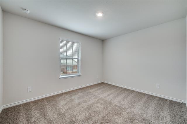 Building Photo - 1600 Bleriot Ct