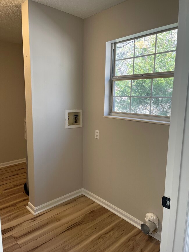 Building Photo - 822 Union Dell Ct