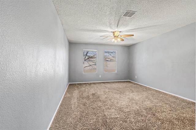 Building Photo - 2256 White Oak Dr