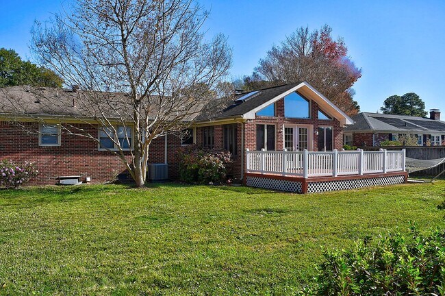 Building Photo - FOR RENT VIRGINIA BEACH