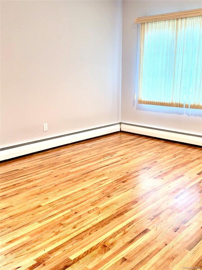 Building Photo - 30 Dogwood Rd