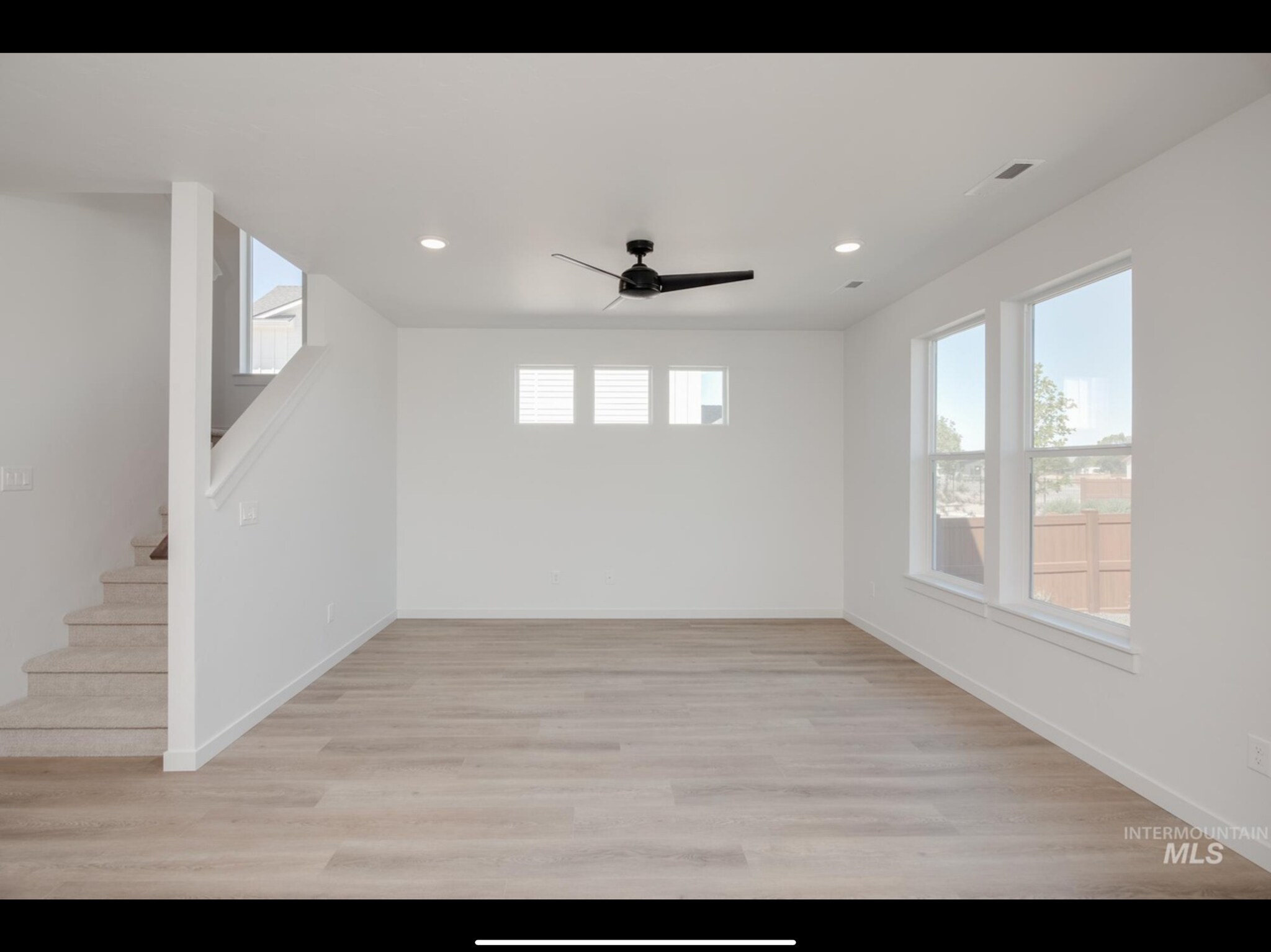 Building Photo - 7148 W Riverwood St