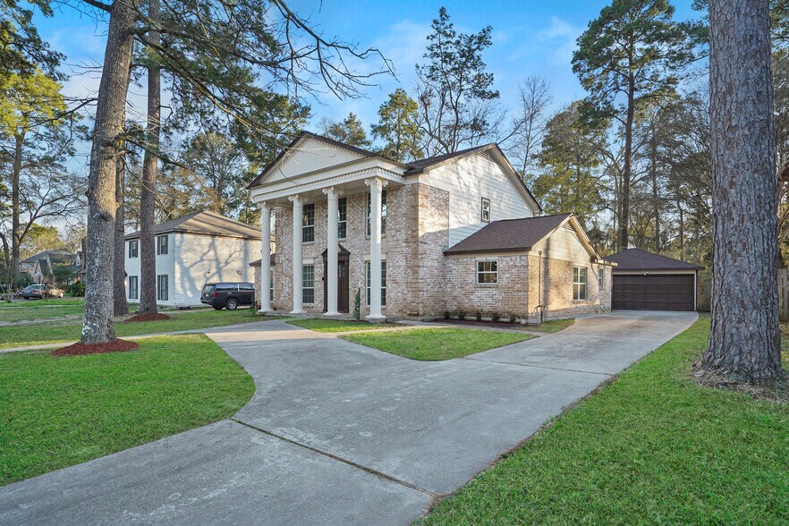 Building Photo - 27403 Caperidge Dr