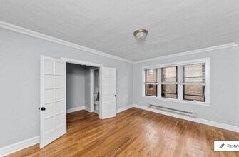 Building Photo - 0 bedroom in Chicago IL 60640