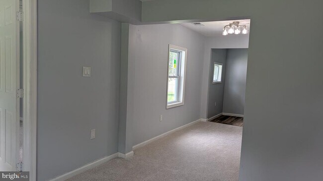 Building Photo - 16110 Bealle Hill Rd