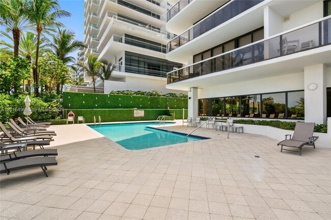 Building Photo - 9455 Collins Ave