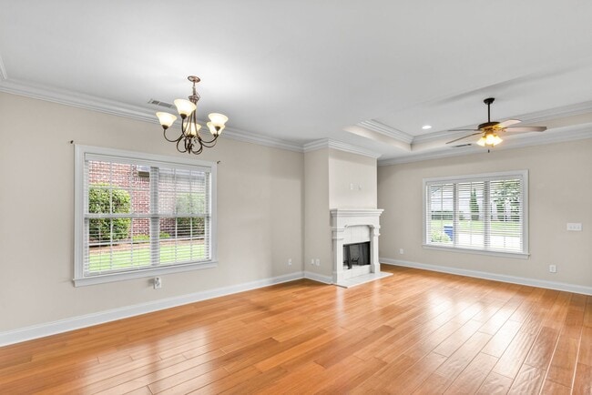 Building Photo - Rosemary Gate Townhome For Rent