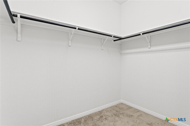 Building Photo - 448 Chaste Tree Dr