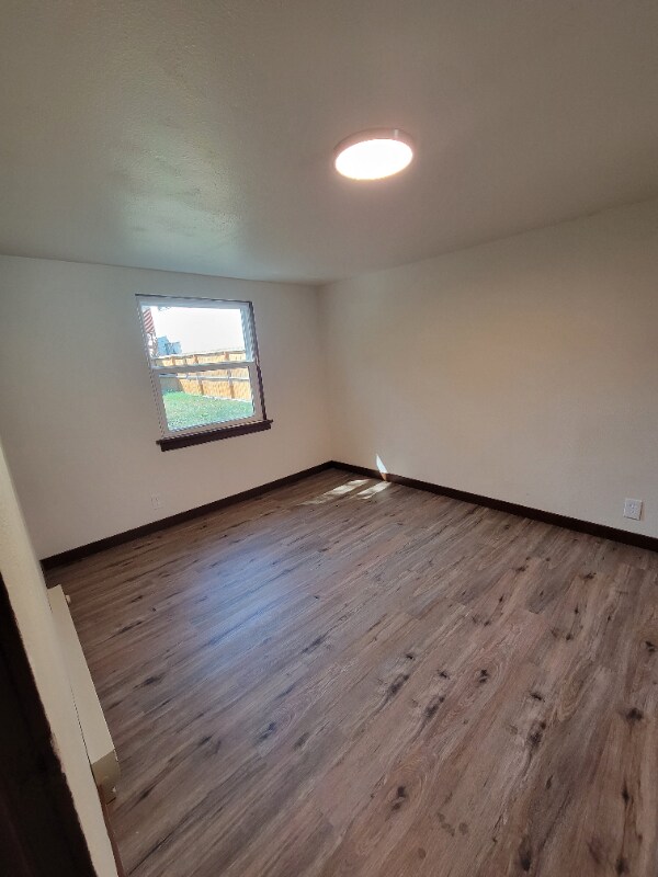 Building Photo - 1107 1st Ave N