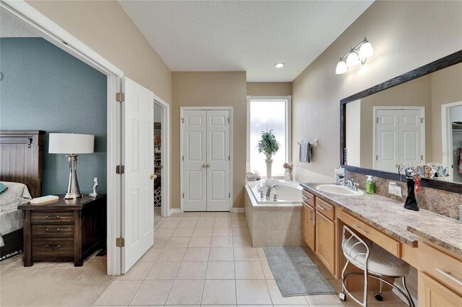 Building Photo - 11018 Wildcat Dr