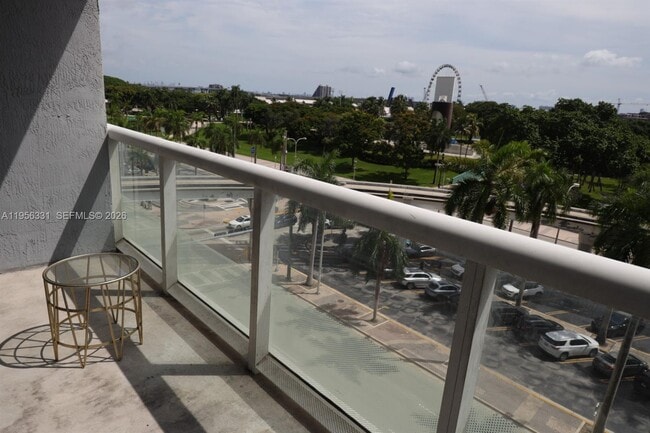 Building Photo - 50 Biscayne Blvd