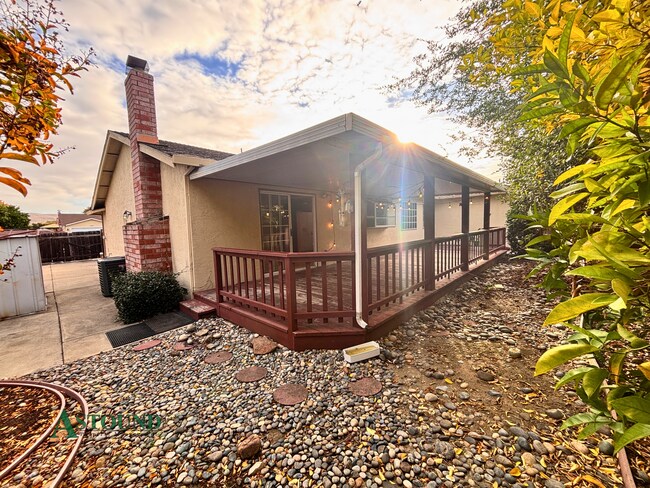 Building Photo - 510 Linford Pl