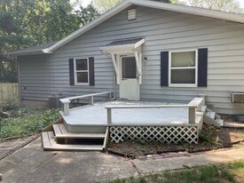 Building Photo - 8919 Norman Dr