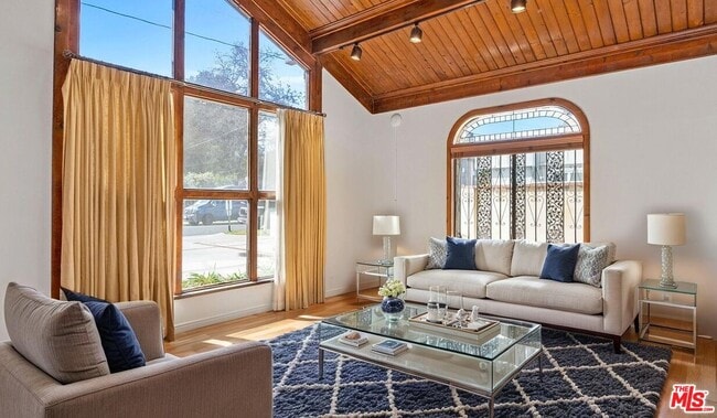 Building Photo - 12841 Landale St