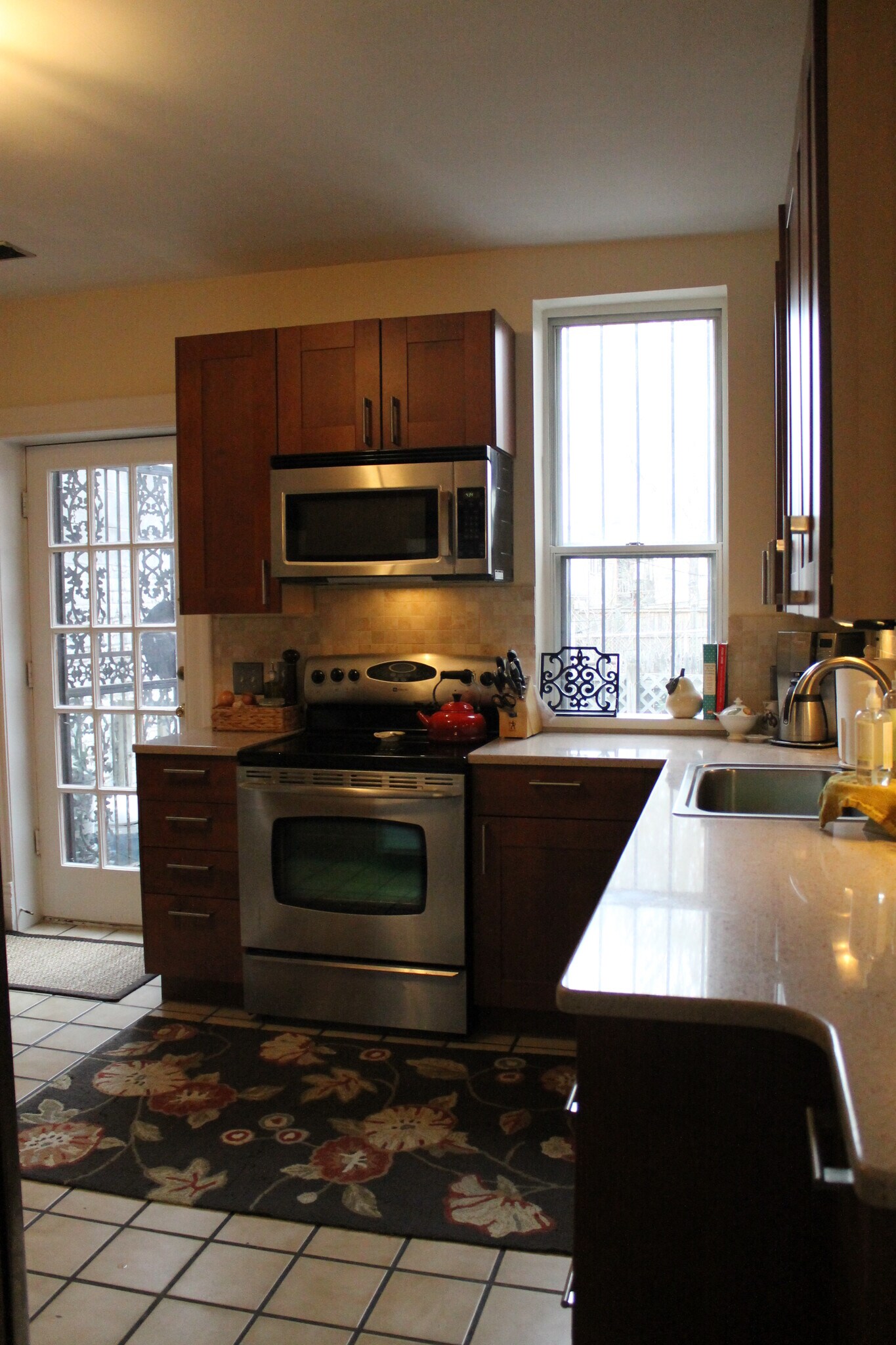 Kitchen 2 - 533 8th Street Northeast