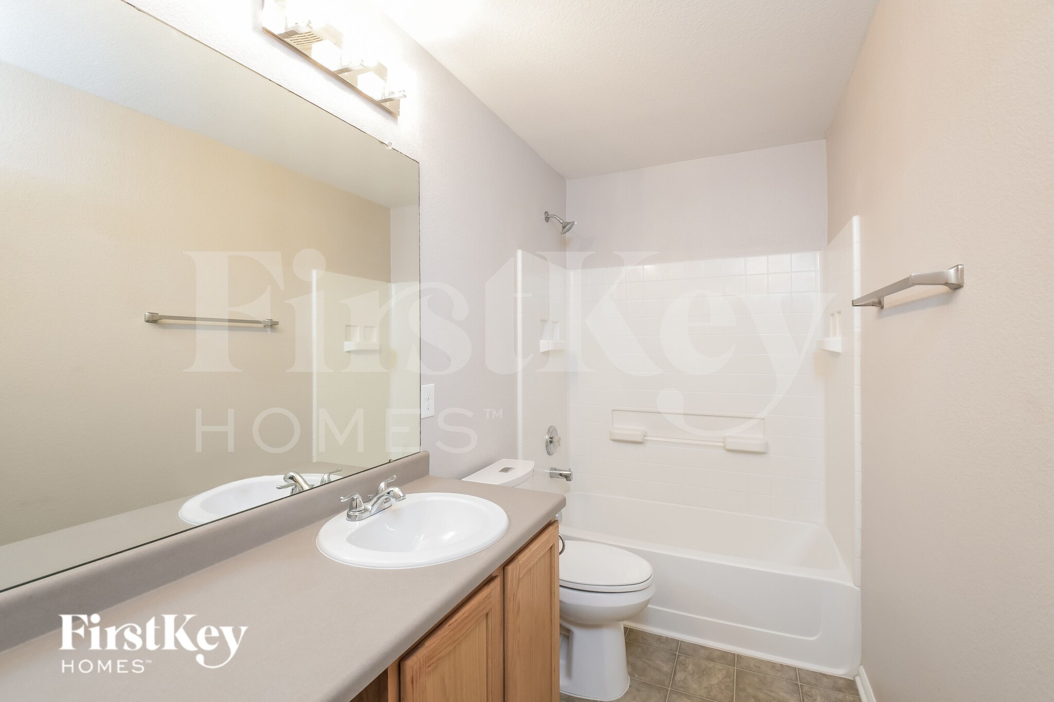 Building Photo - 800 Lonewolf Cir