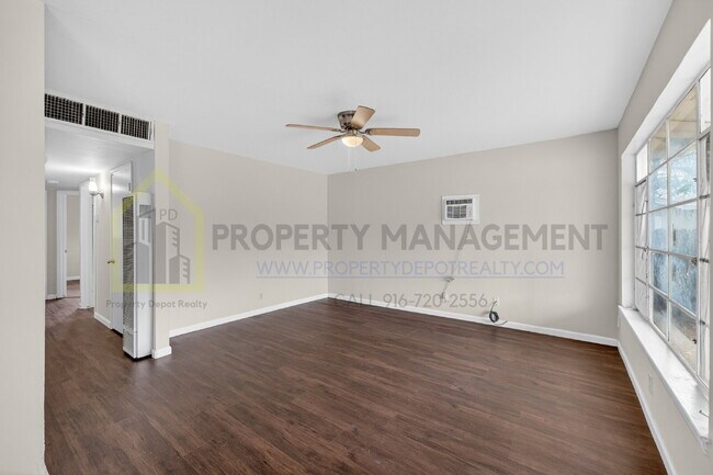 Building Photo - Charming 3-Bedroom Gem on Albatross Way - Cozy Living in Sacramento