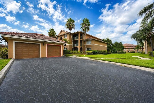 Building Photo - 3721 NW Mediterranean Ln
