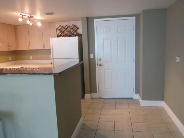 Building Photo - 3000 Coral Way