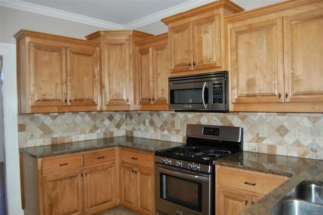 Building Photo - 108 Crenshaw Ct
