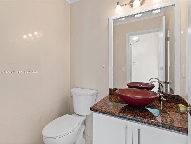 Building Photo - 1124 NW 130th Terrace