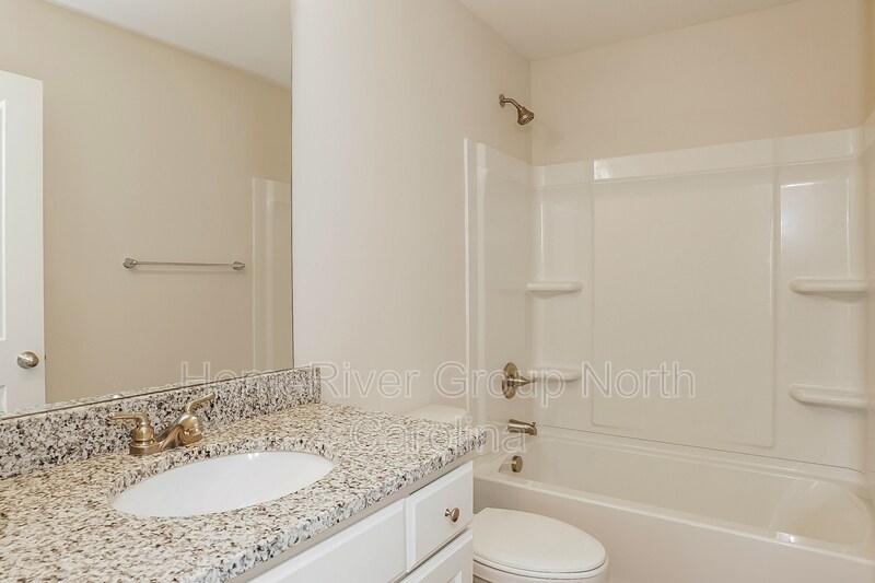 Building Photo - 304 Beaumont Cir