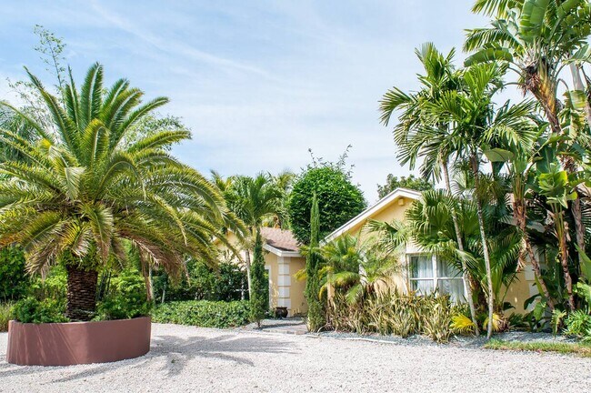 Building Photo - 6411 SW 185th Way