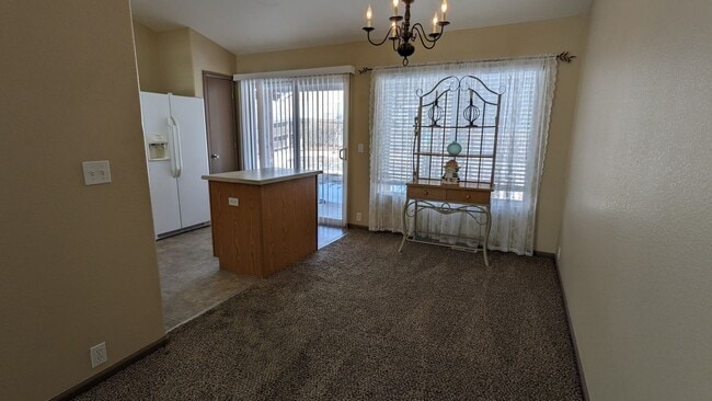 Building Photo - 2 BEDROOM / 1.75 BATH RANCH HOME IN RIDGEVIEW AT STETSON HILLS!
