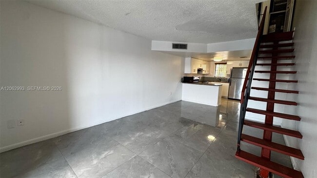 Building Photo - 5530 W 26th Ct