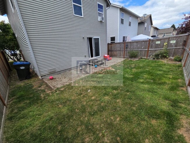 Building Photo - 9978 Dragt St SE
