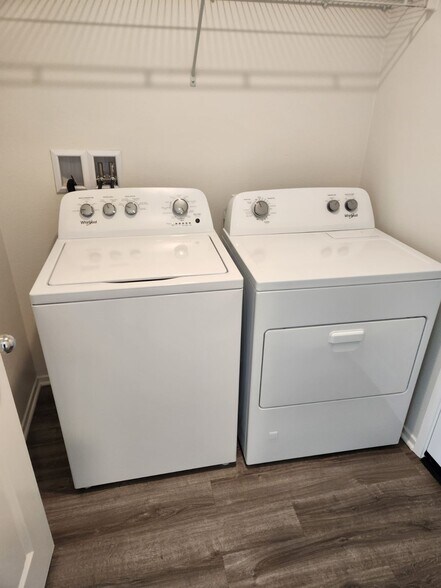 Building Photo - 4254 W Avenue J5