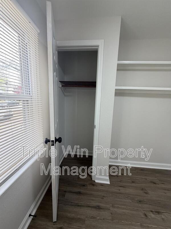 Building Photo - 10508 Druid Dr