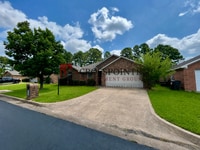 Building Photo - Available Now! Stunning 4 Bed 2 Bath Home in Flint, Tx! Whitehouse ISD!