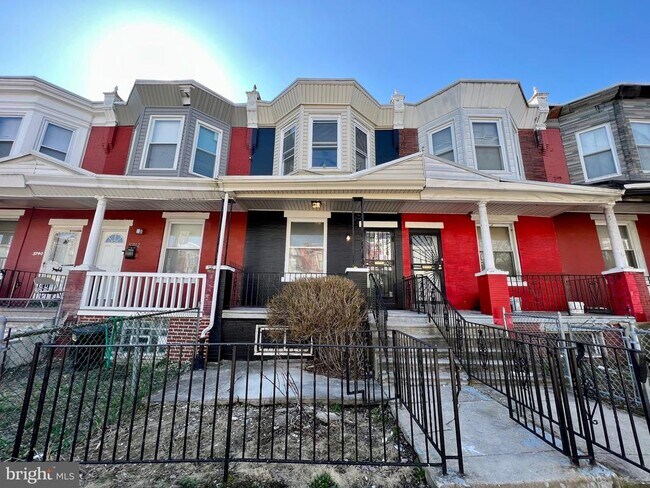 Building Photo - 5744 Delancey St