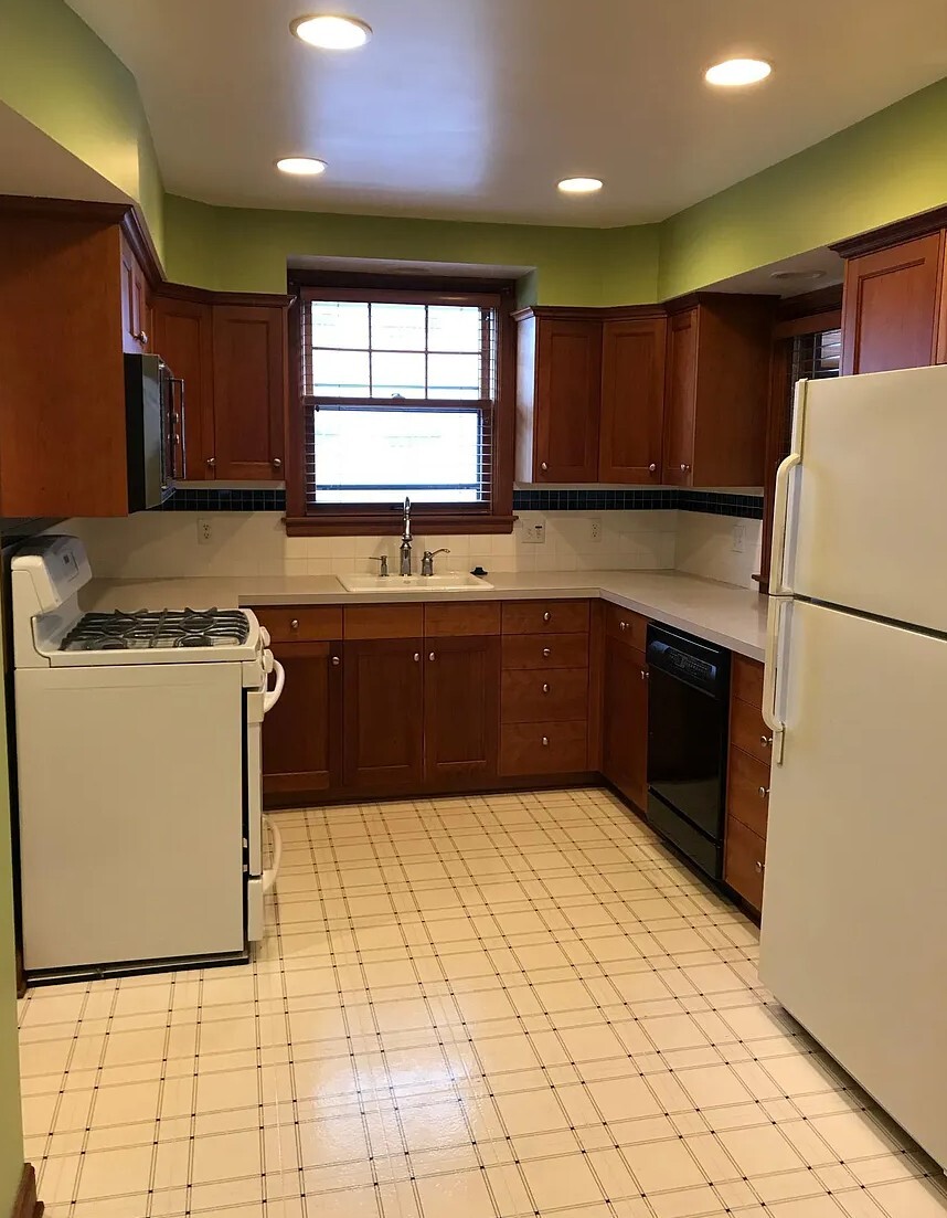 Building Photo - 4405 Morningside Rd