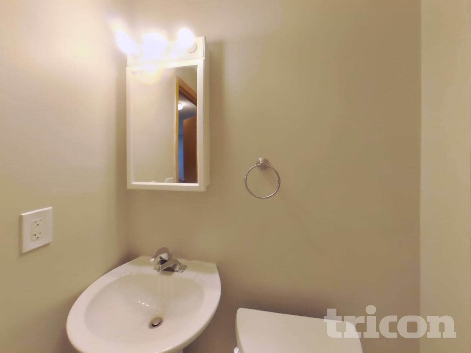 Building Photo - 6540 153rd Way NW