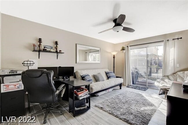 Building Photo - 7 Old Lake Cir