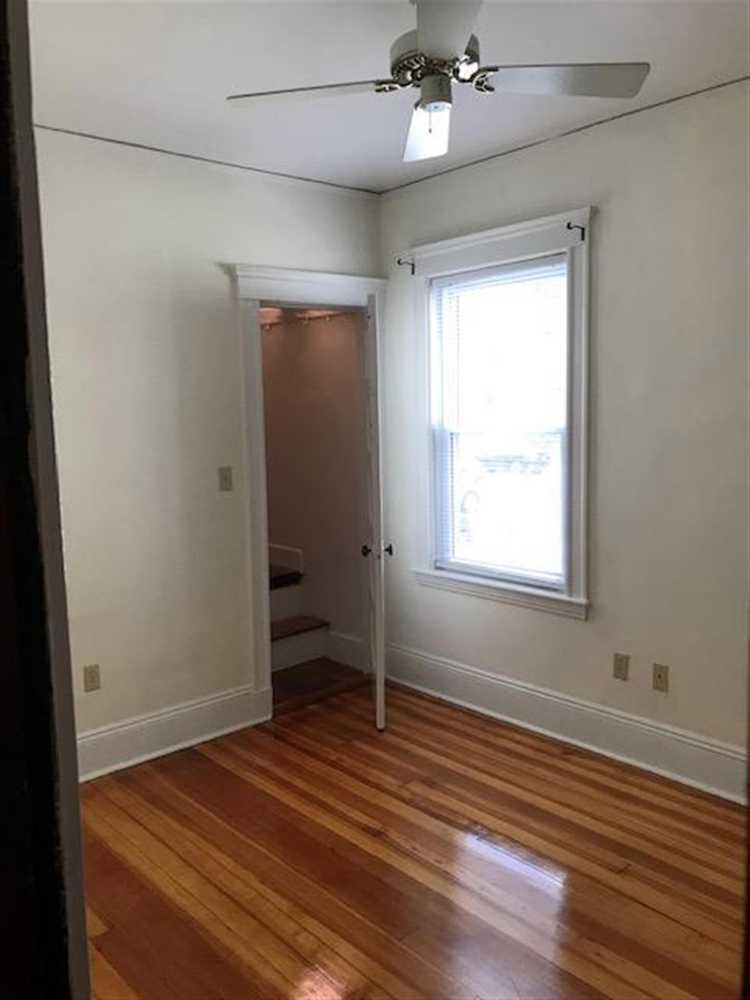 Building Photo - 7 Myrick St