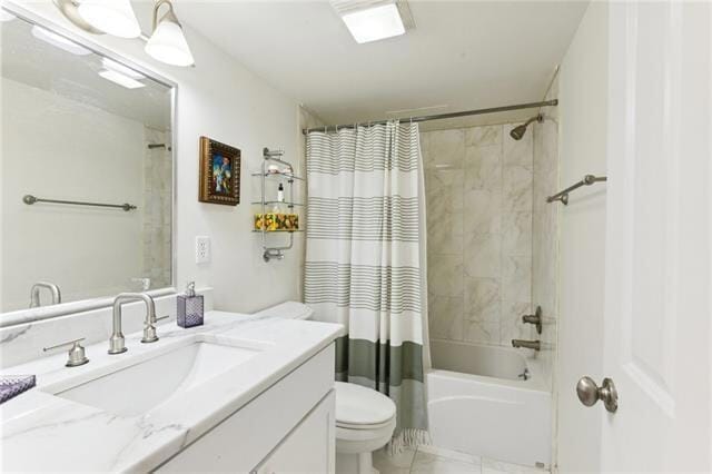 Building Photo - 3915 St Charles Ave