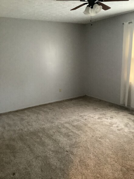 2nd Bedroom - 3702 Perry Dr NW