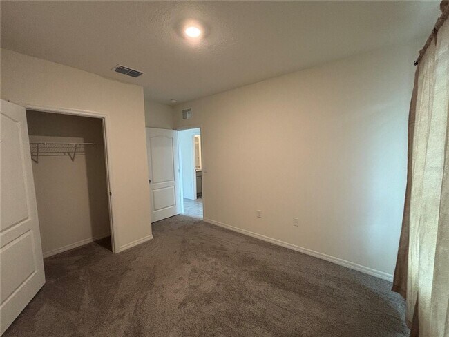 Building Photo - 1456 Cumberland Ave